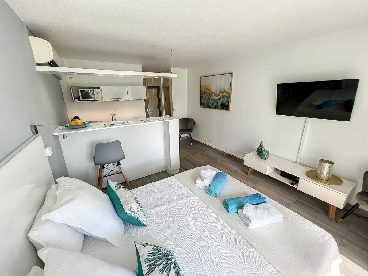 Blue Paradise Studio Avec Acces Privatif Plage Le Gosier (Grande-Terre) Exterior foto